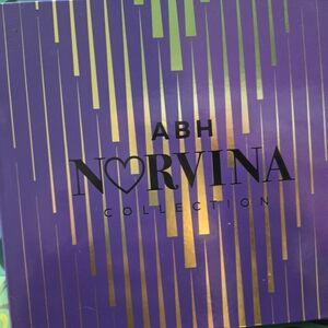 ABH Norvina Collection Palette